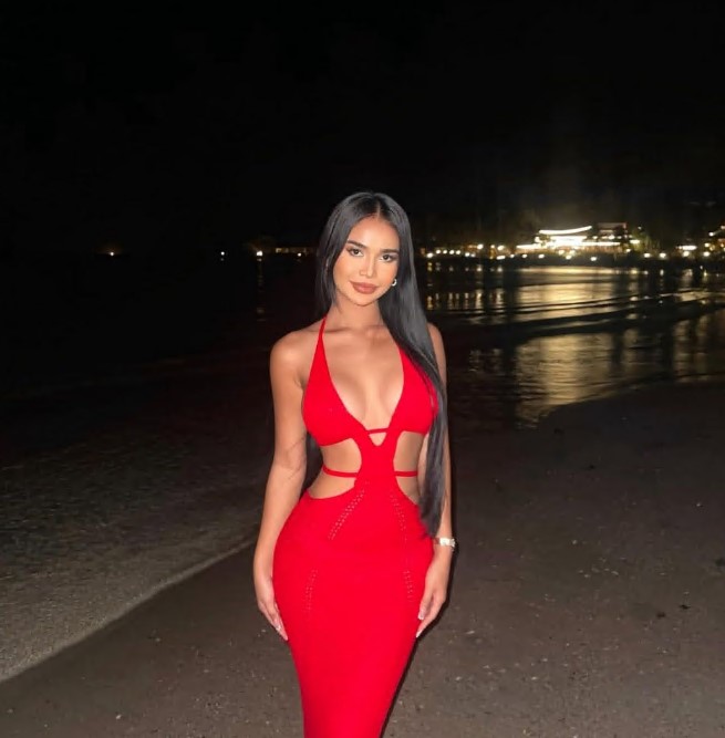 izmirescortece-1 İzmir Escort Ece Eve, Otele, Rezidanslara Geliyorum