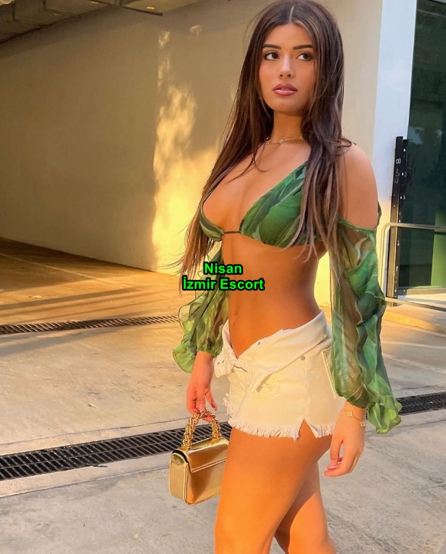 izmirescortnisan-3 İzmir Escort Nisan Yatakta Eşsiz Fantazilerime Arkadaş Arıyorum